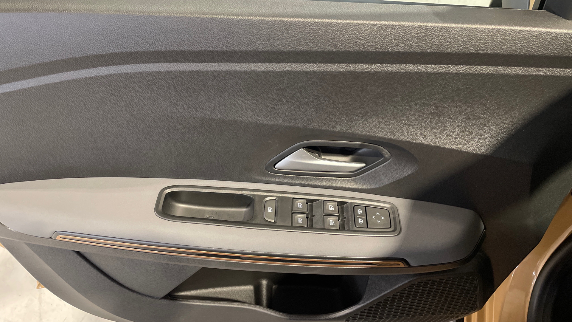 Dacia Sandero ECO-G 100 en Barcelona