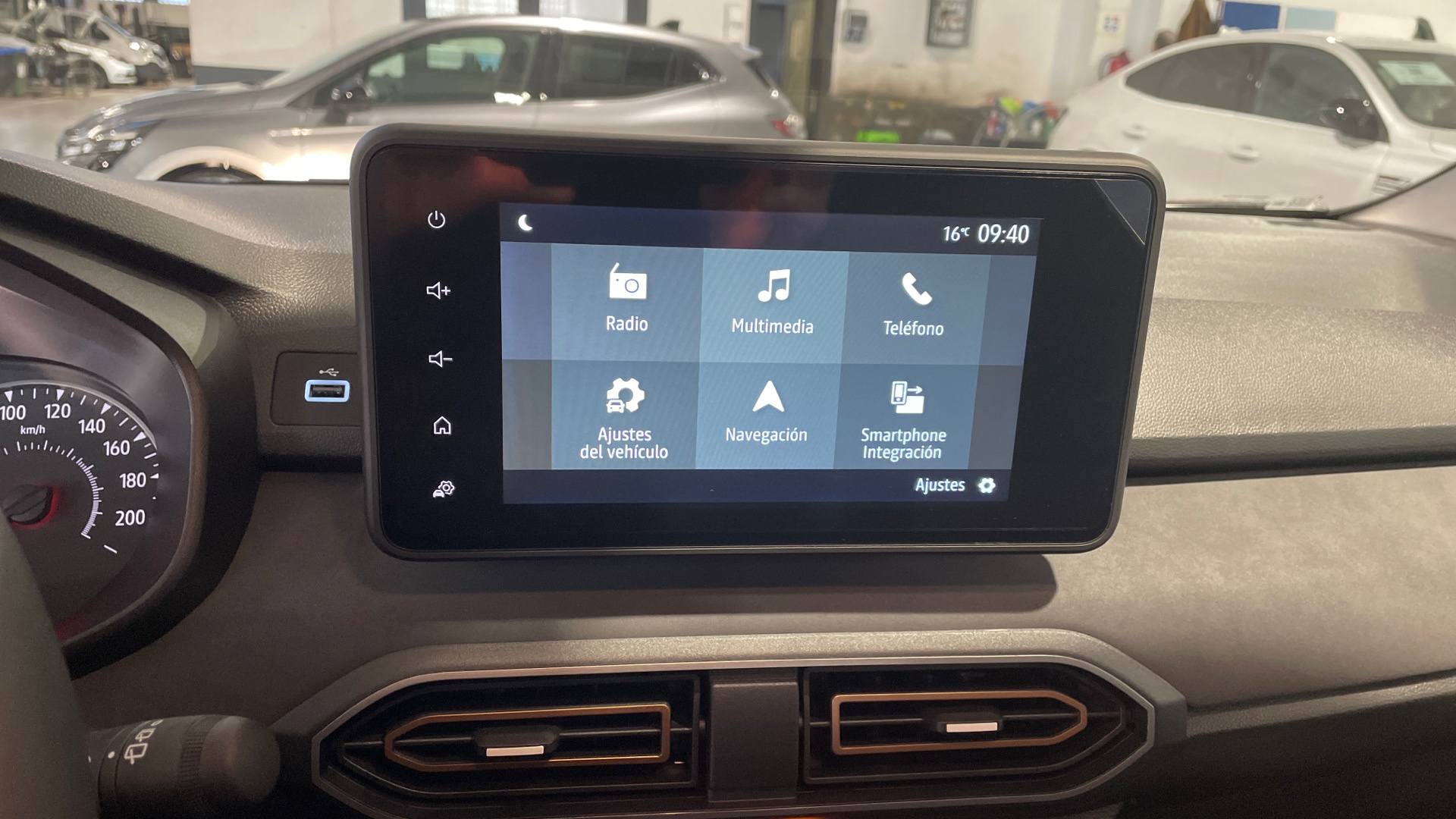 Dacia Sandero ECO-G 100 en Barcelona