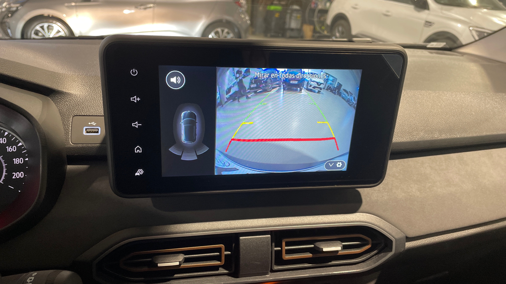 Dacia Sandero ECO-G 100 en Barcelona