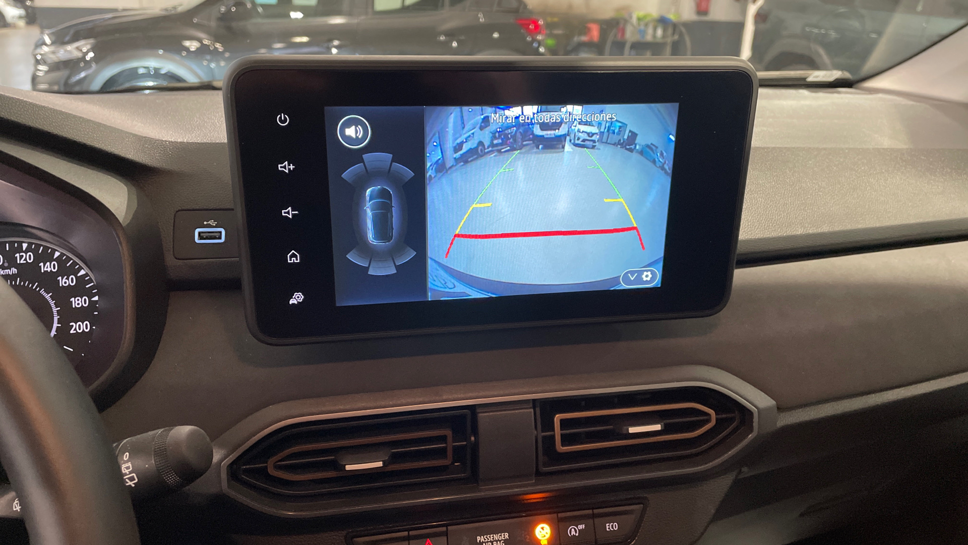 Dacia Sandero ECO-G 100 en Barcelona