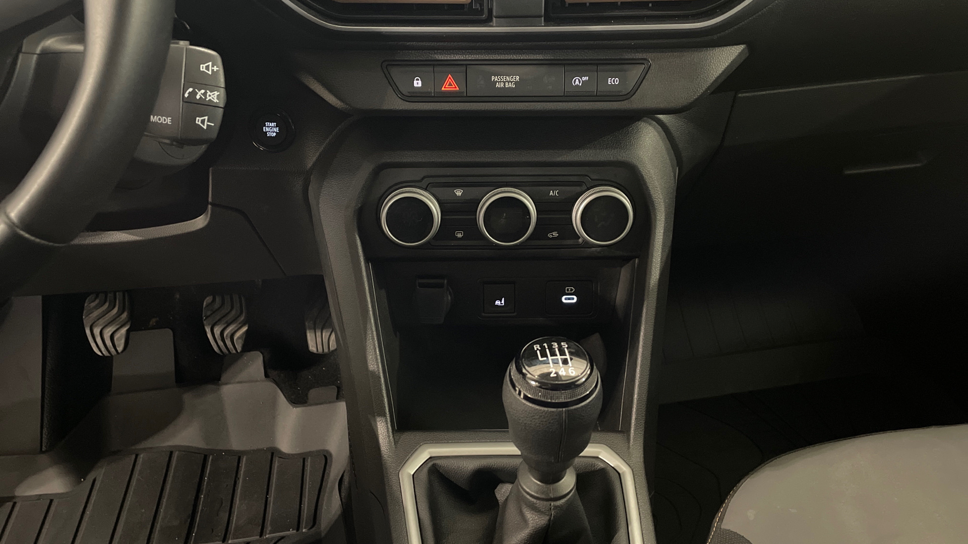 Dacia Sandero ECO-G 100 en Barcelona