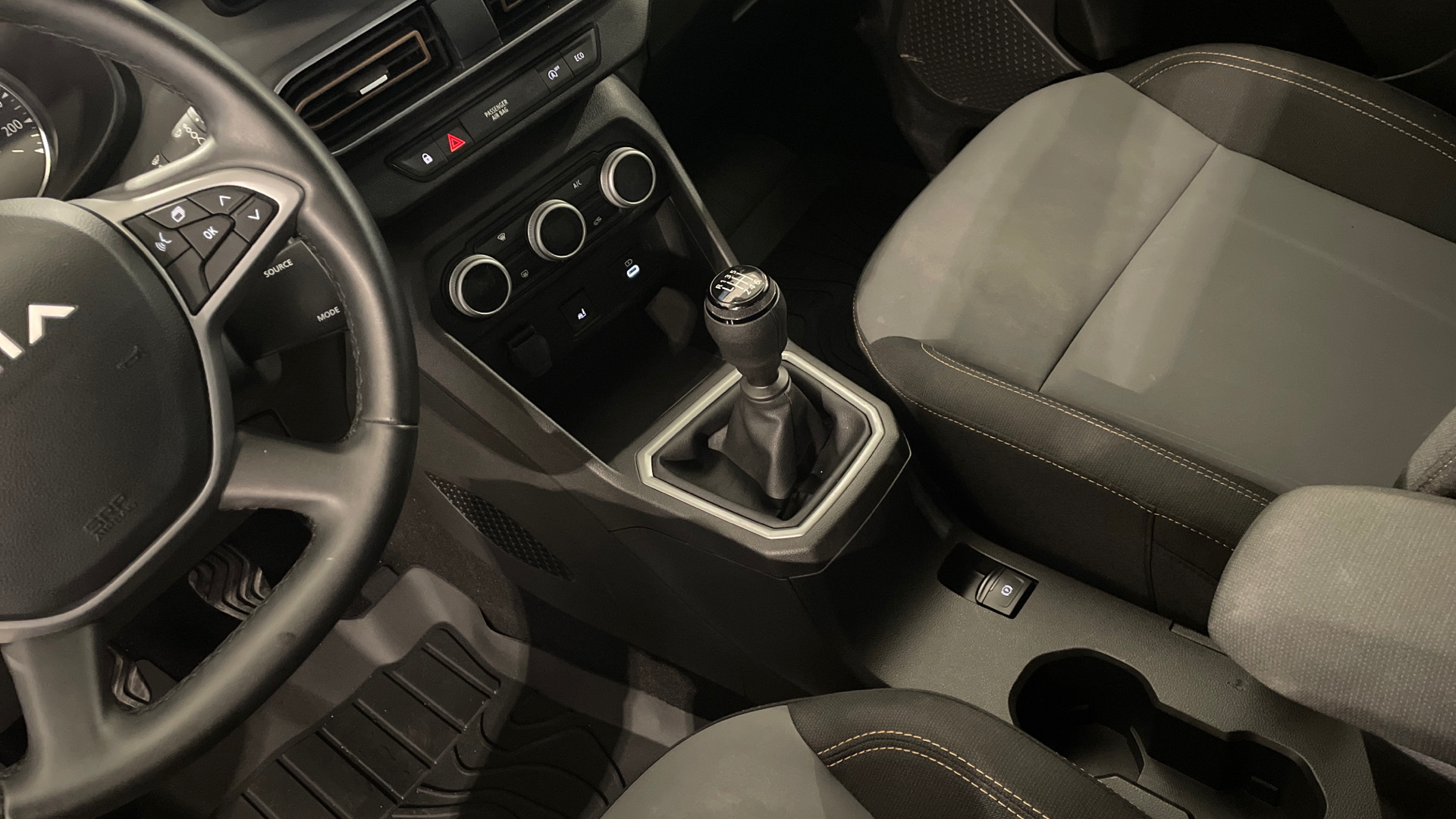 Dacia Sandero ECO-G 100 en Barcelona