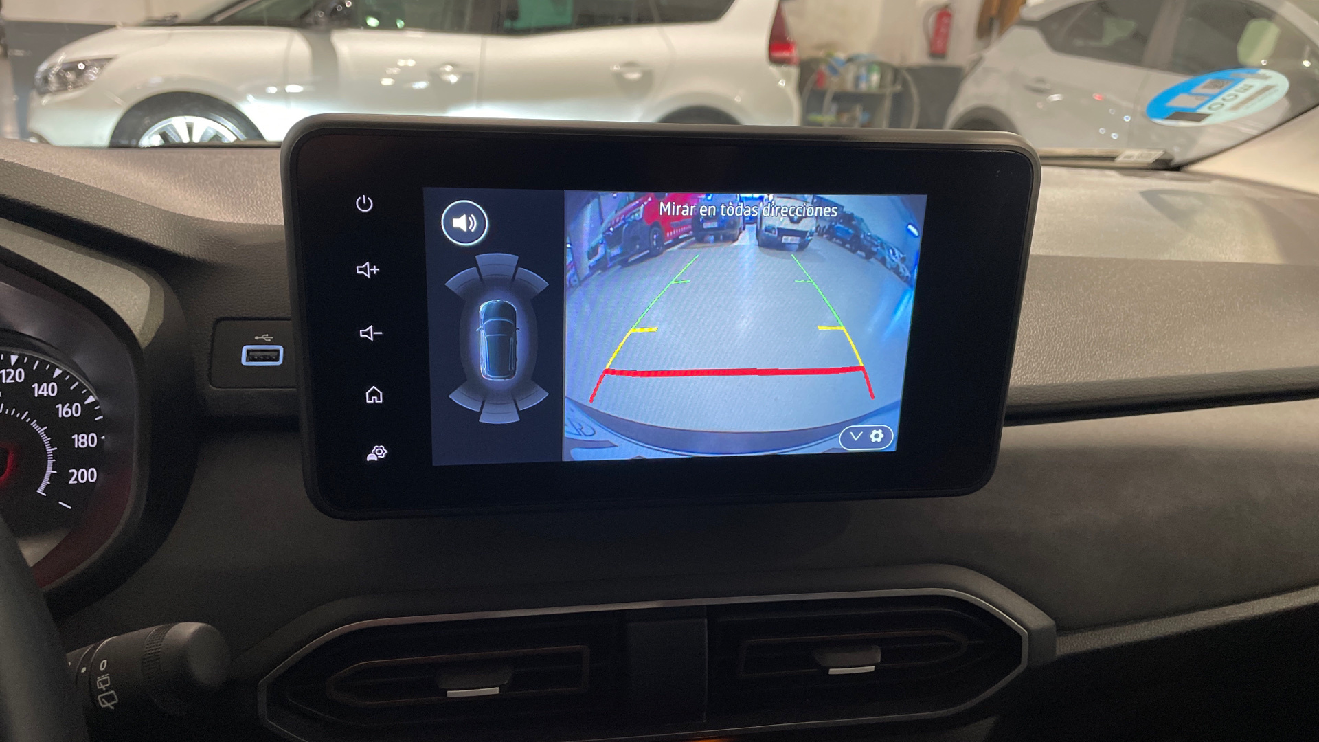 Dacia Sandero ECO-G 100 en Barcelona