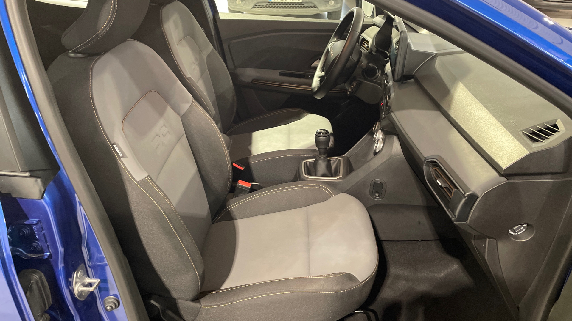 Dacia Sandero ECO-G 100 en Barcelona