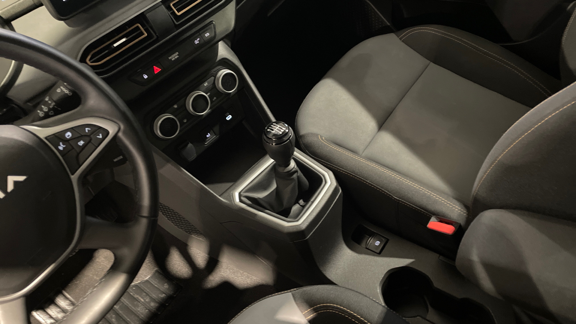 Dacia Sandero ECO-G 100 en Barcelona