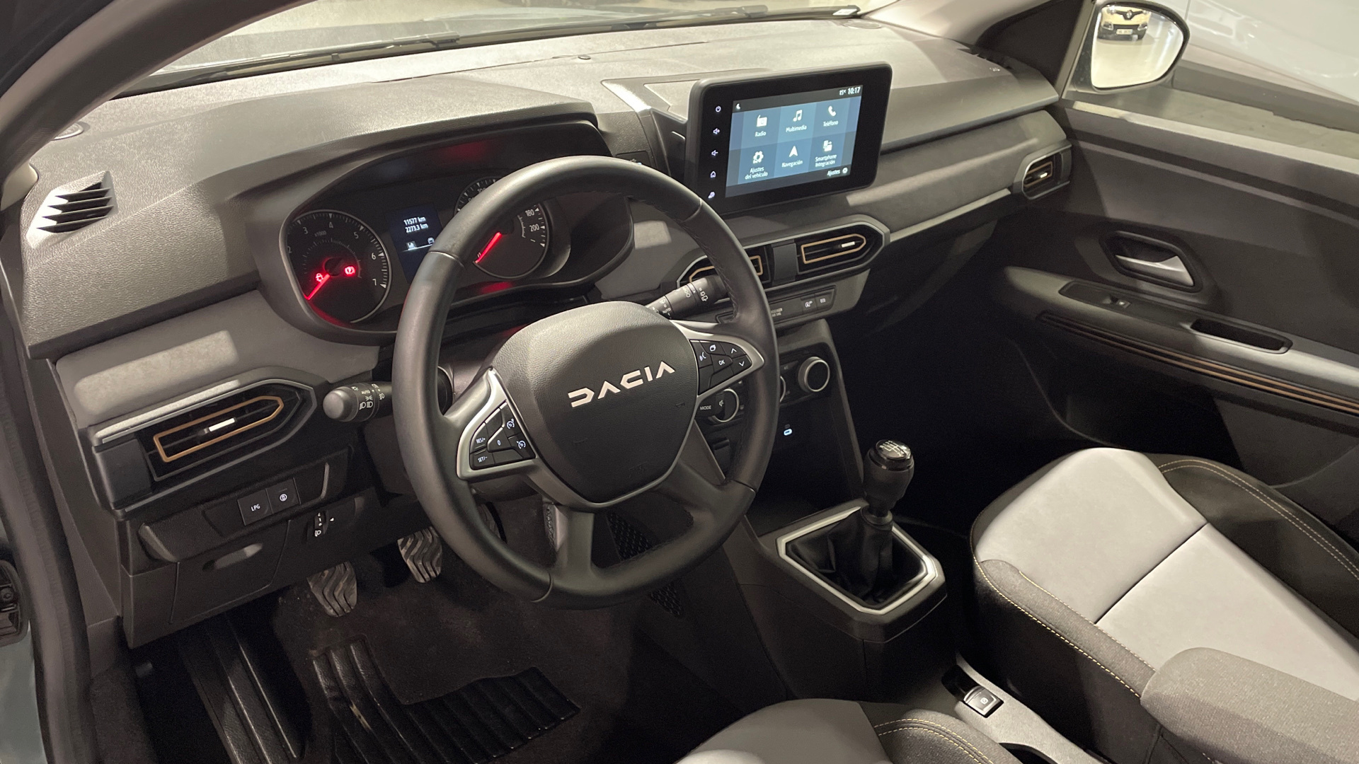 Dacia Sandero ECO-G 100 en Barcelona