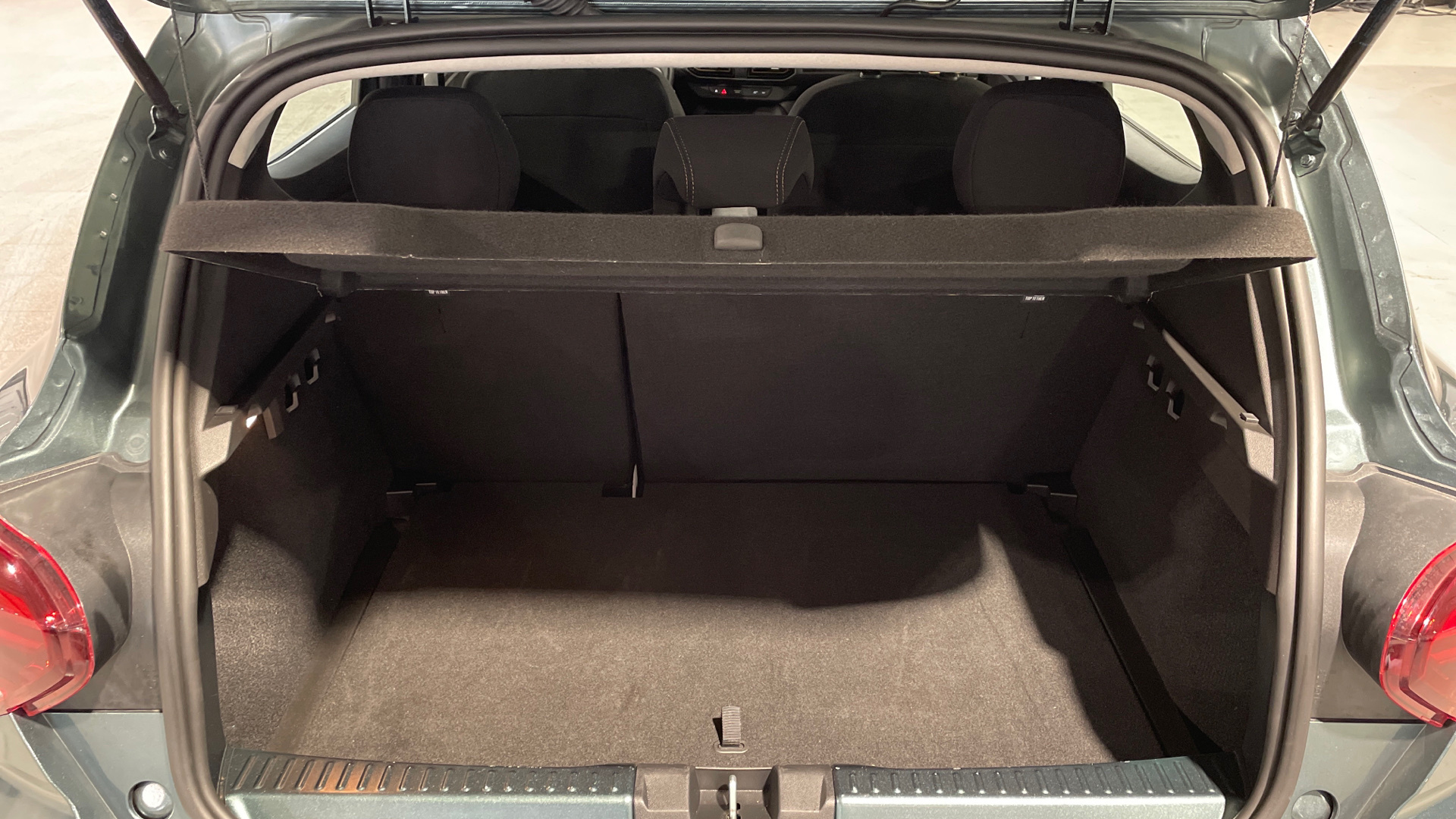 Dacia Sandero ECO-G 100 en Barcelona