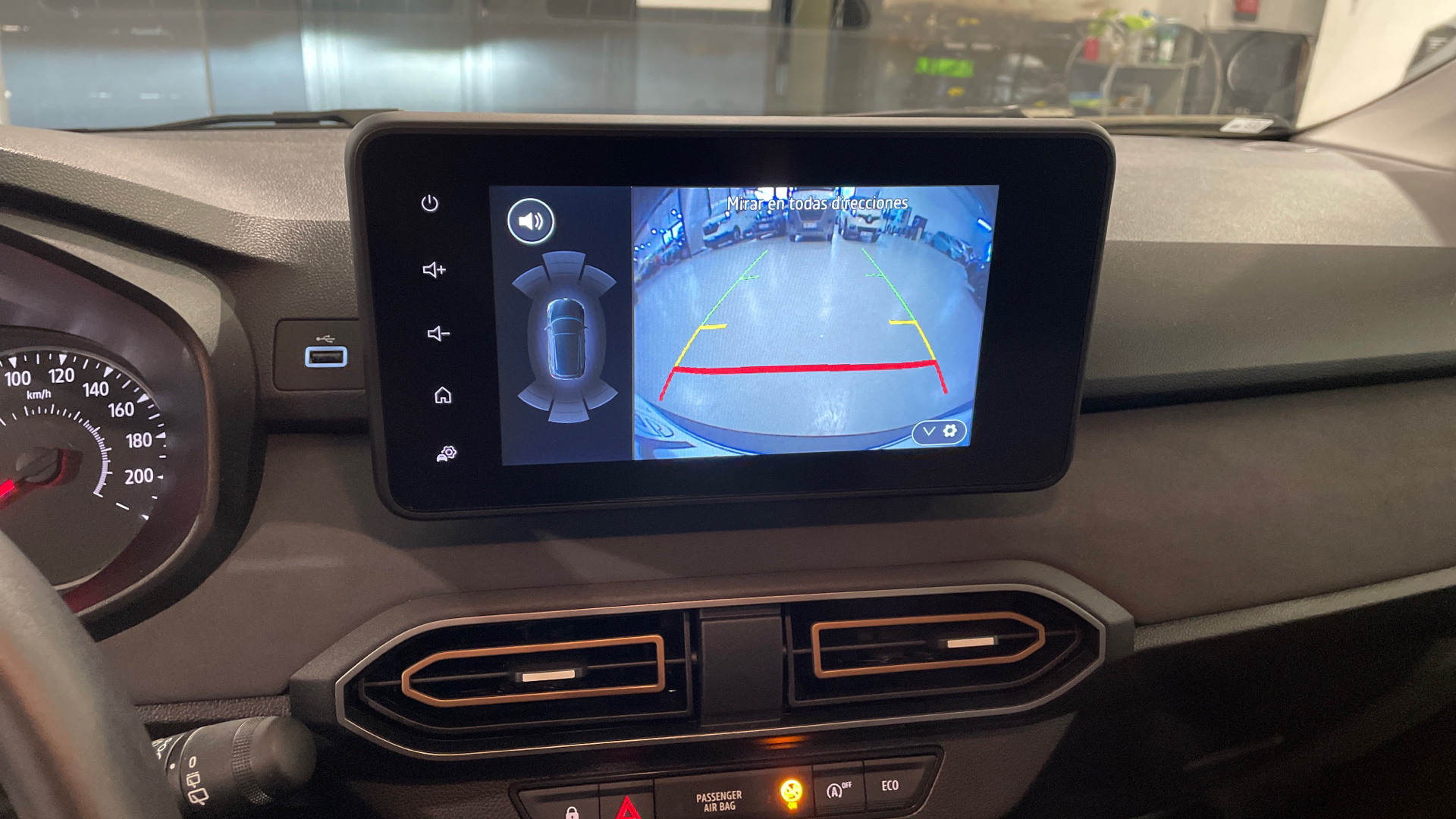 Dacia Sandero ECO-G 100 en Barcelona