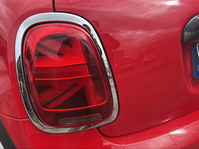 fotoG 16 del MINI MINI Cooper 100 kW (136 CV) 136cv Gasolina del 2022 en Sevilla