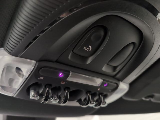 fotoG 16 del MINI MINI Countryman Cooper D 110 kW (150 CV) 150cv Diésel del 2022 en Málaga