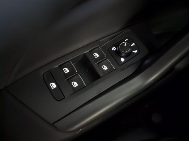 Volkswagen T-Cross R-Line 1.0 TSI 85 kW (116 CV) DSG