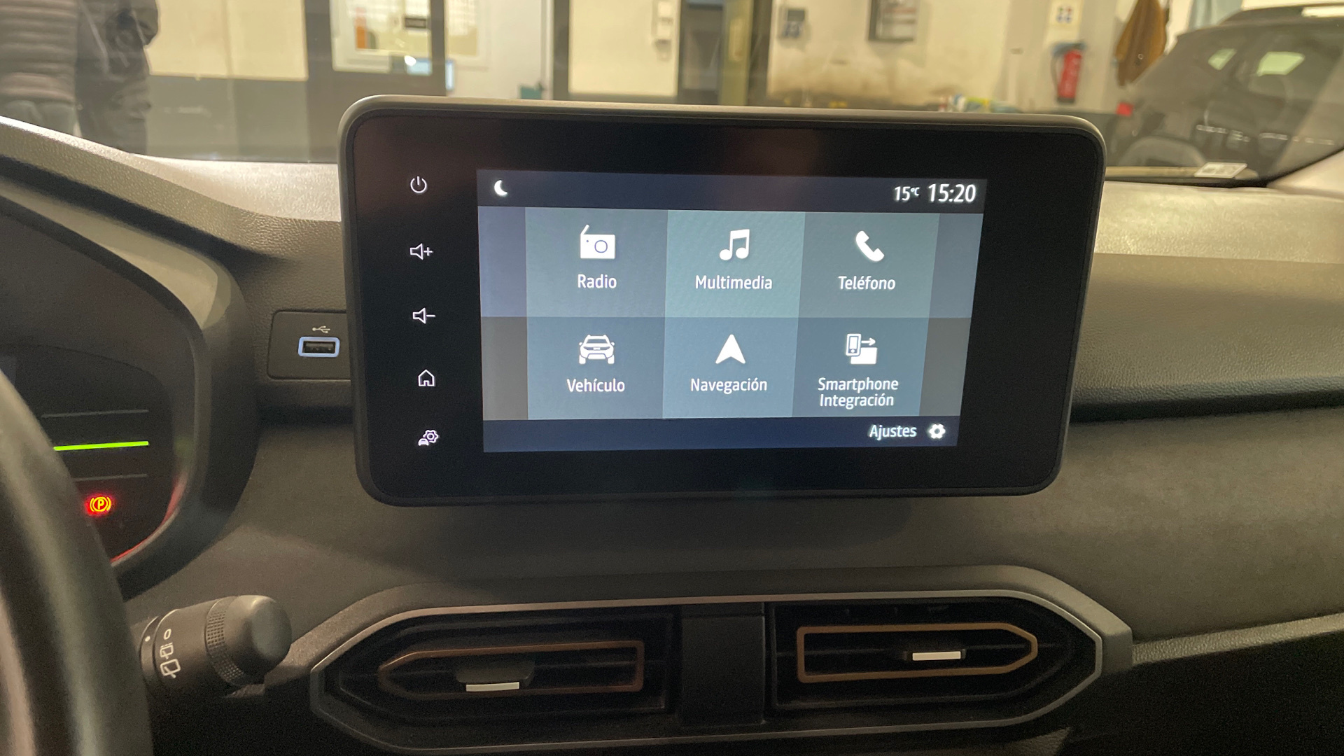 Dacia Jogger Hybrid 140 en Barcelona