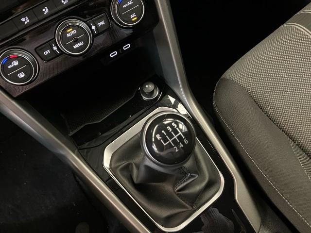 Volkswagen T-Roc Advance R-Line 1.0 TSI 81 kW (110 CV)