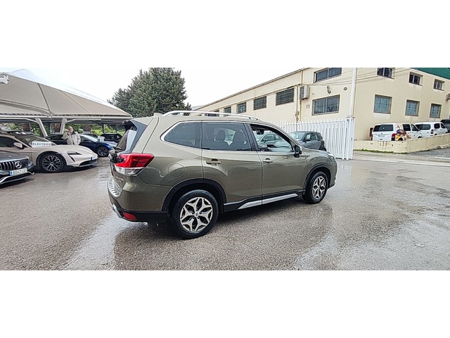 Subaru Forester 2.0i Hybrid Executive Plus CVT 110 kW (150 CV)