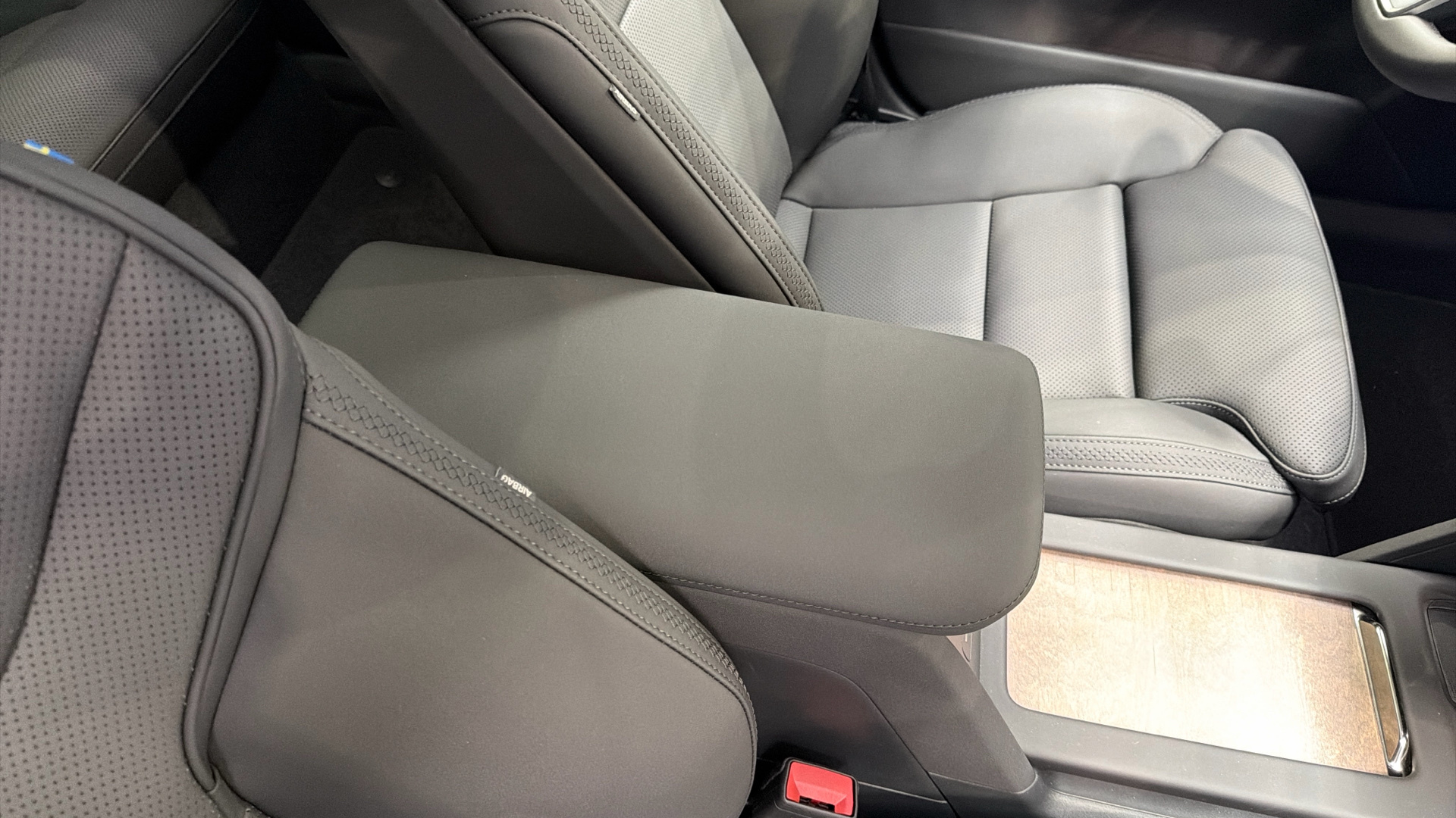 Volvo ES90 Km0 112982752 - 37