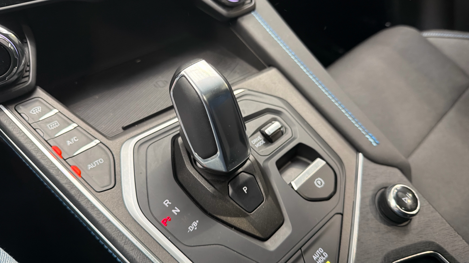 Lynk & Co 01 segunda mano 112982758 - 16