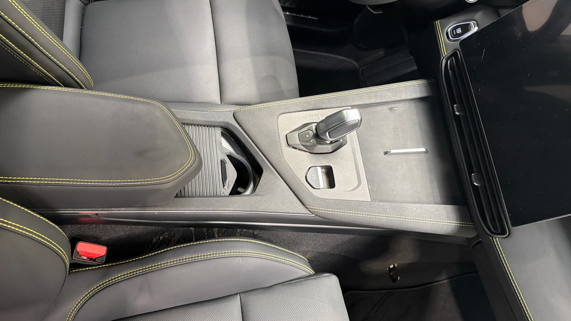 Lynk & Co 01 segunda mano 112982776 - 25