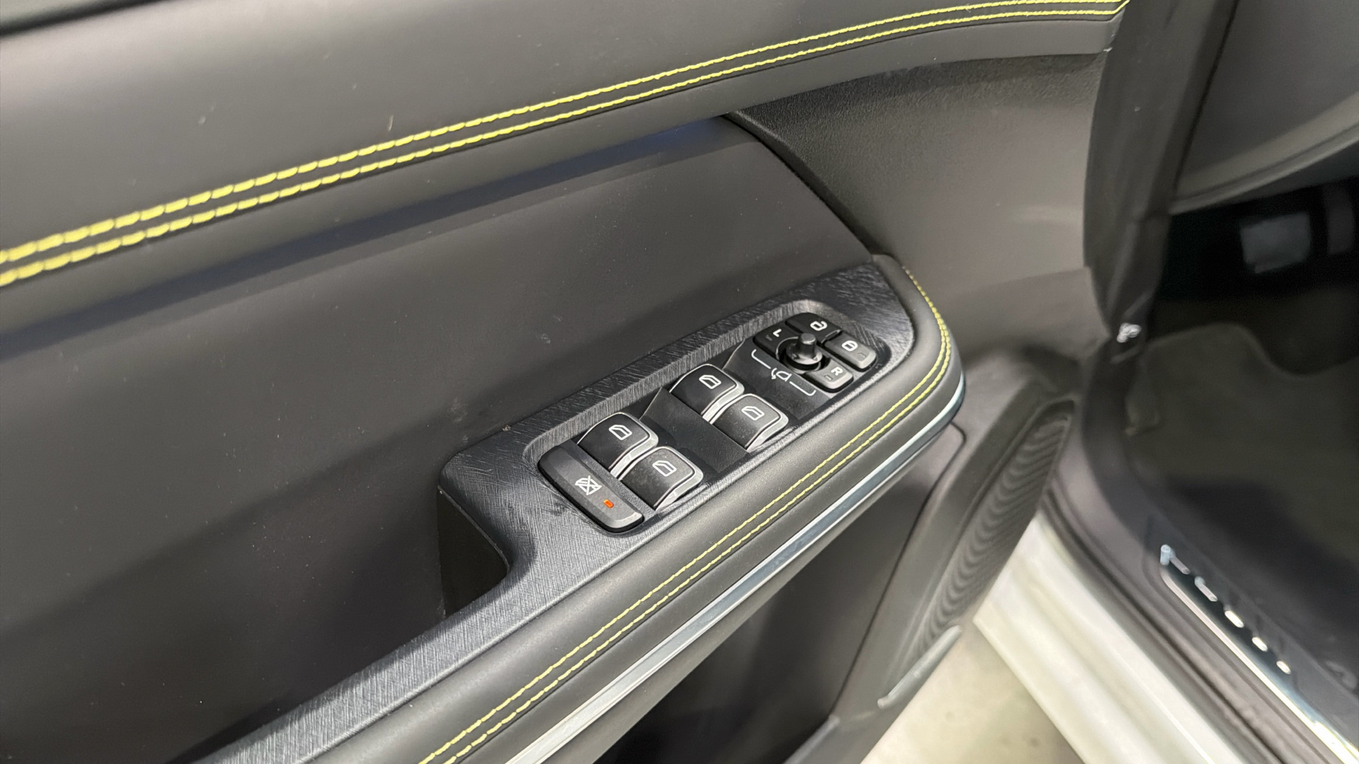 Lynk & Co 01 segunda mano 112982776 - 42