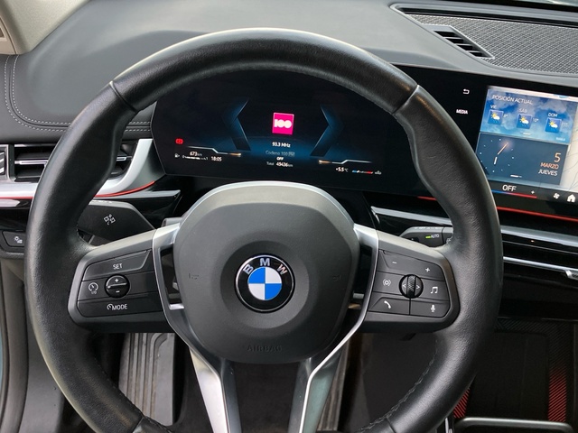 BMW X1 sDrive18d color Verde. Año 2024. 110KW(150CV). Diésel. En concesionario Bernesga Motor León (Bmw y Mini) de León