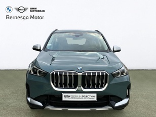 Fotos de BMW X1 sDrive18d color Verde. Año 2024. 110KW(150CV). Diésel. En concesionario Bernesga Motor León (Bmw y Mini) de León
