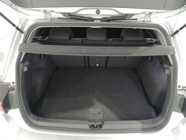 Volkswagen Golf Life 2.0 TDI 85 kW (115 CV) DSG