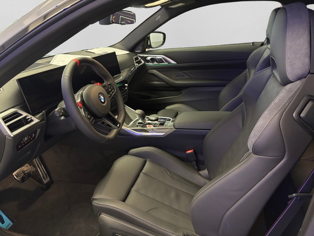 BMW M M4 Competition Coupe color Gris. Año 2026. 390KW(530CV). Gasolina. En concesionario BMW Fuenteolid Valladolid de Valladolid