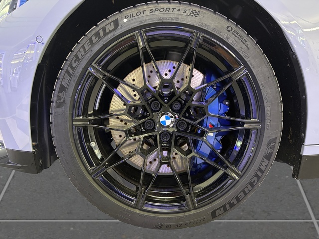 BMW M M4 Competition Coupe color Gris. Año 2026. 390KW(530CV). Gasolina. En concesionario BMW Fuenteolid Valladolid de Valladolid