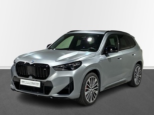 Fotos de Bmw X1 M35i color Gris. Año 2025. 221KW(300CV). Gasolina. En concesionario BMW Marcos Automoción de Valencia
