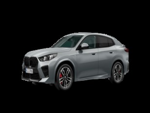 Fotos de BMW X2 sDrive20d color Gris. Año 2025. 120KW(163CV). Diésel. En concesionario ALBAMOCION CIUDAD REAL  de Ciudad Real