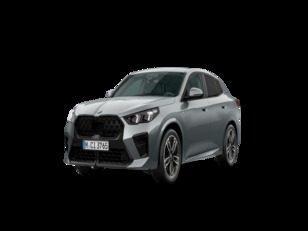 Fotos de BMW X2 sDrive20d color Gris. Año 2025. 120KW(163CV). Diésel. En concesionario ALBAMOCION CIUDAD REAL  de Ciudad Real