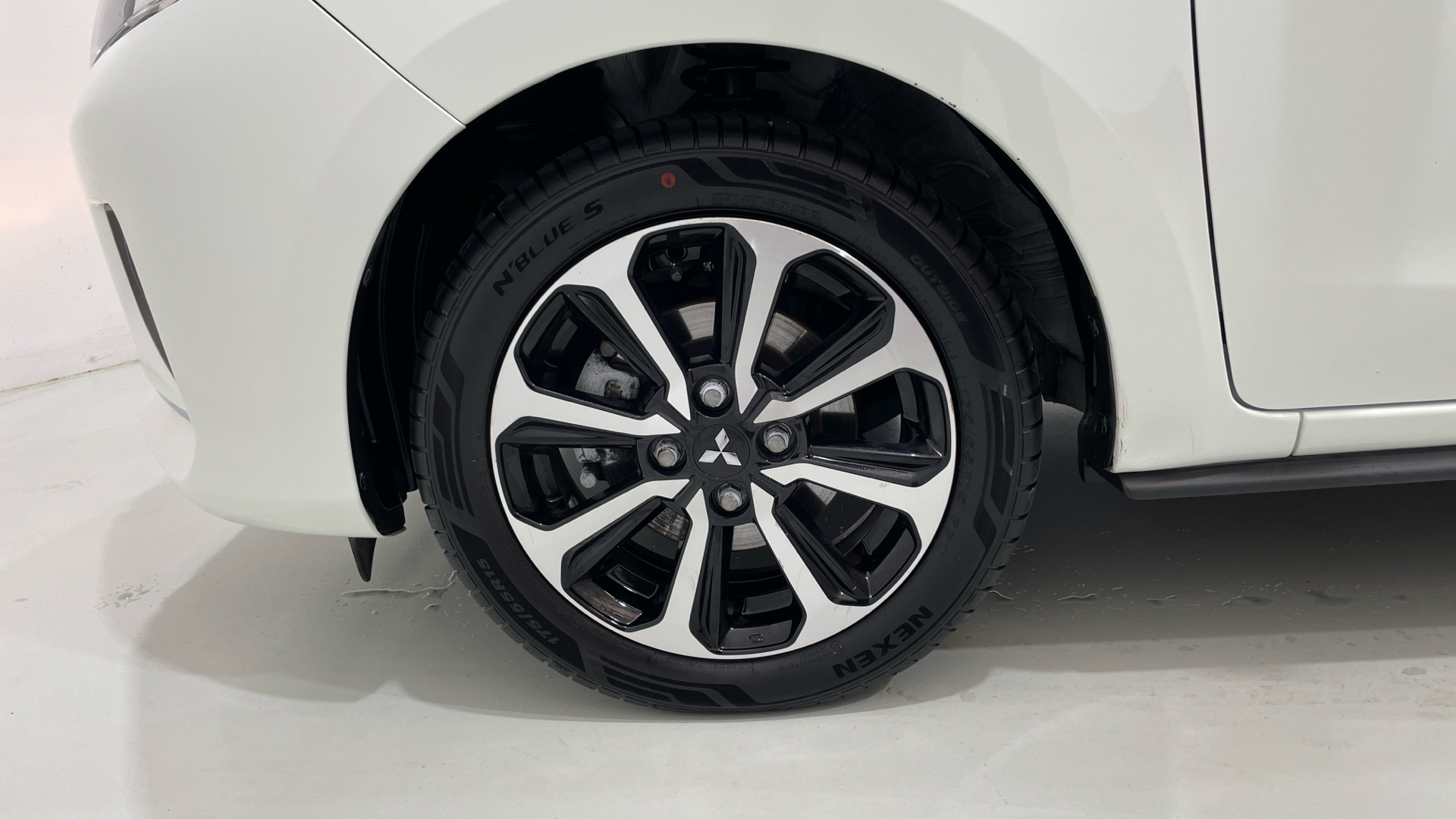 Mitsubishi Space Star 120 MPI en Barcelona