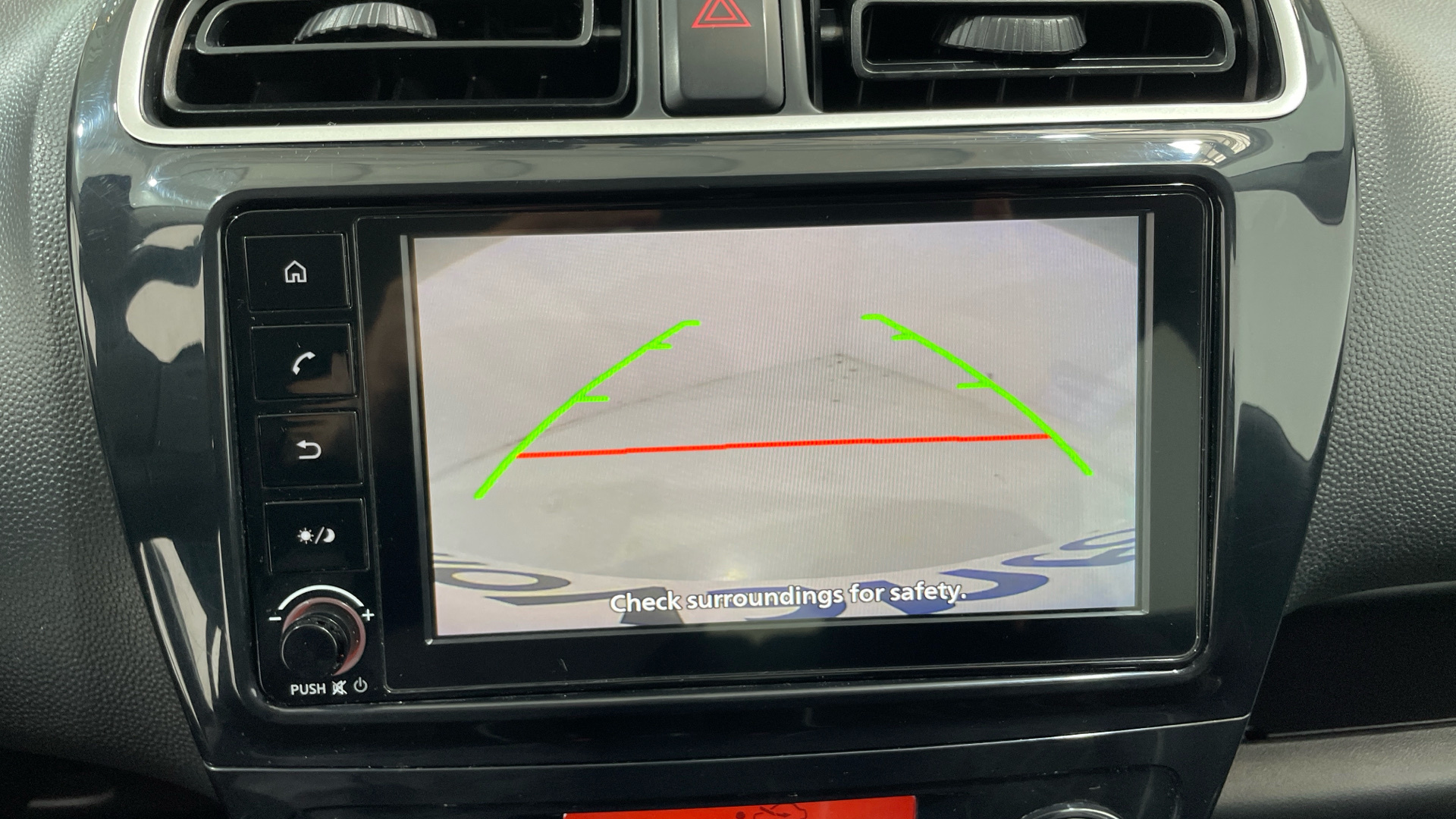 Mitsubishi Space Star 120 MPI en Barcelona