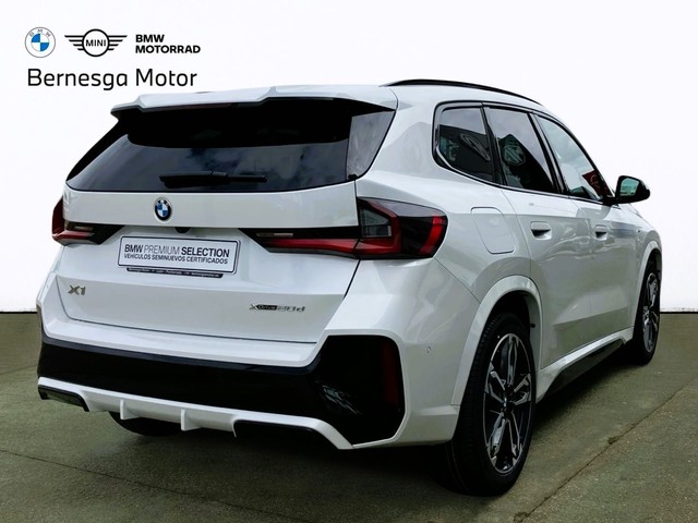 BMW X1 xDrive20d color Blanco. Año 2025. 120KW(163CV). Diésel. En concesionario Bernesga Motor León (Bmw y Mini) de León