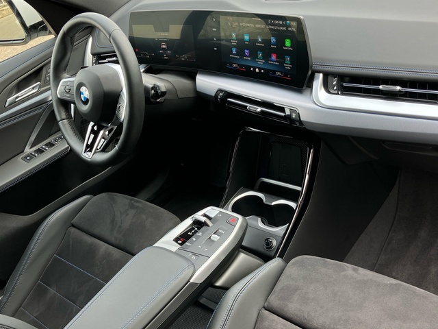 BMW X1 xDrive20d color Blanco. Año 2025. 120KW(163CV). Diésel. En concesionario Bernesga Motor León (Bmw y Mini) de León