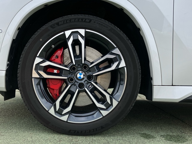 BMW X1 xDrive20d color Blanco. Año 2025. 120KW(163CV). Diésel. En concesionario Bernesga Motor León (Bmw y Mini) de León