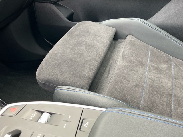 BMW X1 xDrive20d color Blanco. Año 2025. 120KW(163CV). Diésel. En concesionario Bernesga Motor León (Bmw y Mini) de León