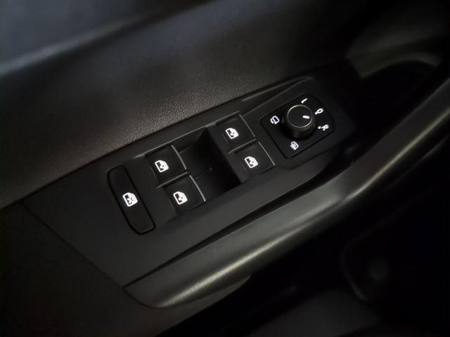 Volkswagen Taigo R-Line 1.0 TSI 85 kW (115 CV)