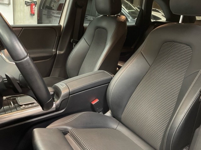 Mercedes-Benz Clase B B 180 en Barcelona