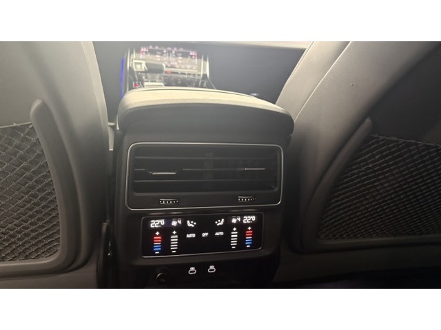 Audi SQ8 Black Limited quattro 373 kW (507 CV) Tiptronic