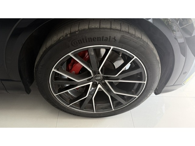 Audi SQ8 Black Limited quattro 373 kW (507 CV) Tiptronic