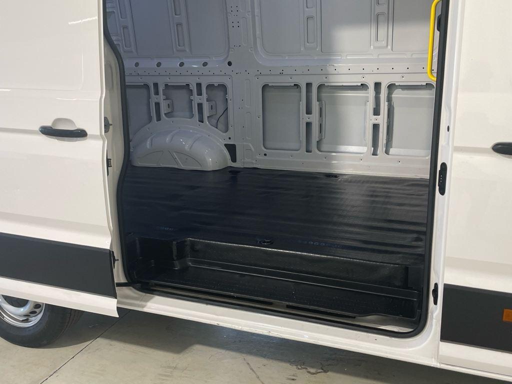 Volkswagen Crafter Furgón 2.0 TDI en Barcelona