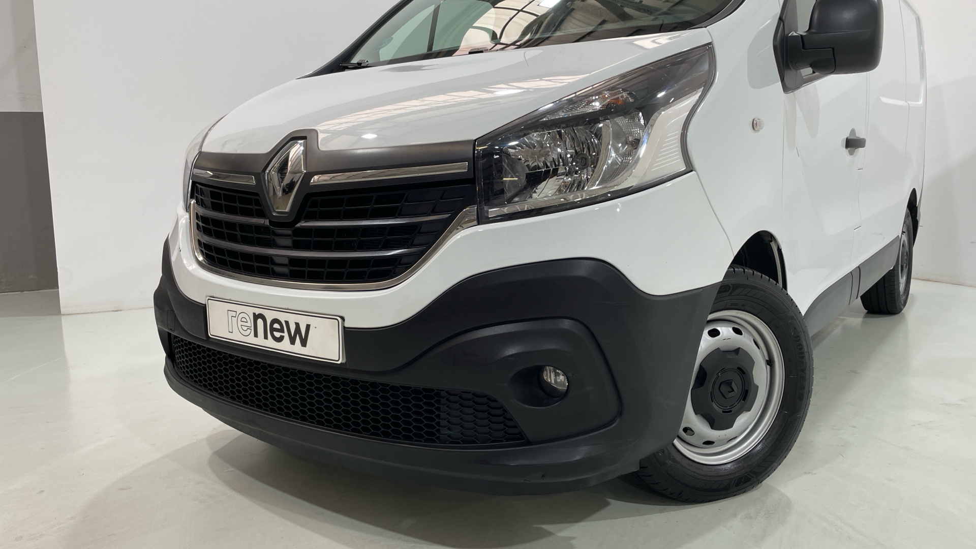 Renault Trafic Furgon dCi 145 en Barcelona