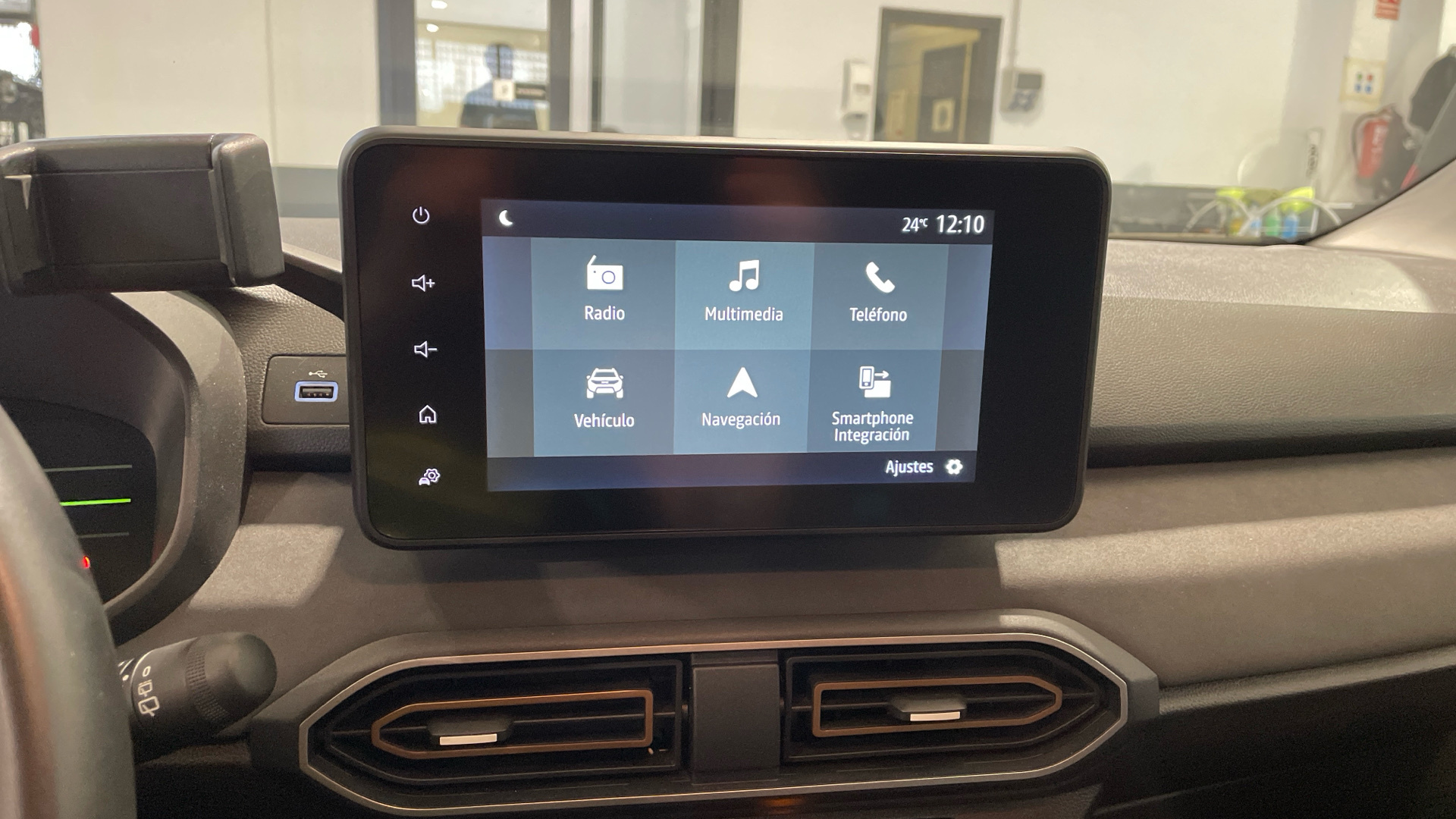 Dacia Jogger Hybrid 140 en Barcelona