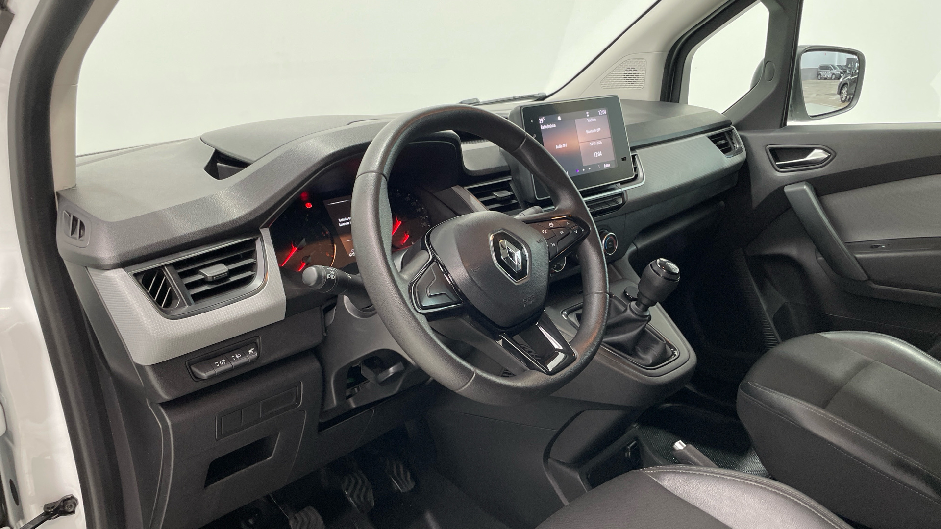 Renault Kangoo Furgon dCi 75 en Barcelona