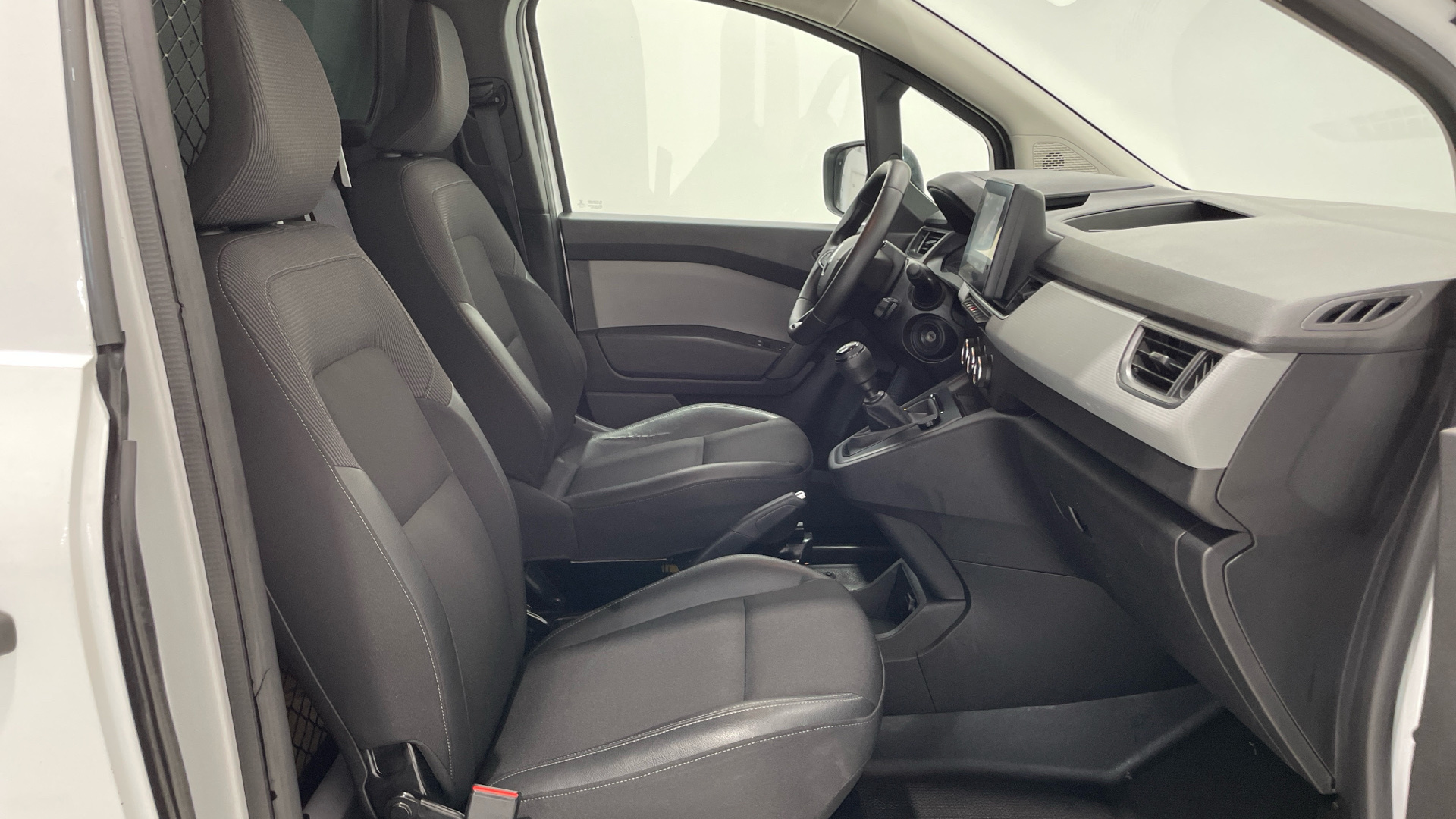 Renault Kangoo Furgon dCi 75 en Barcelona