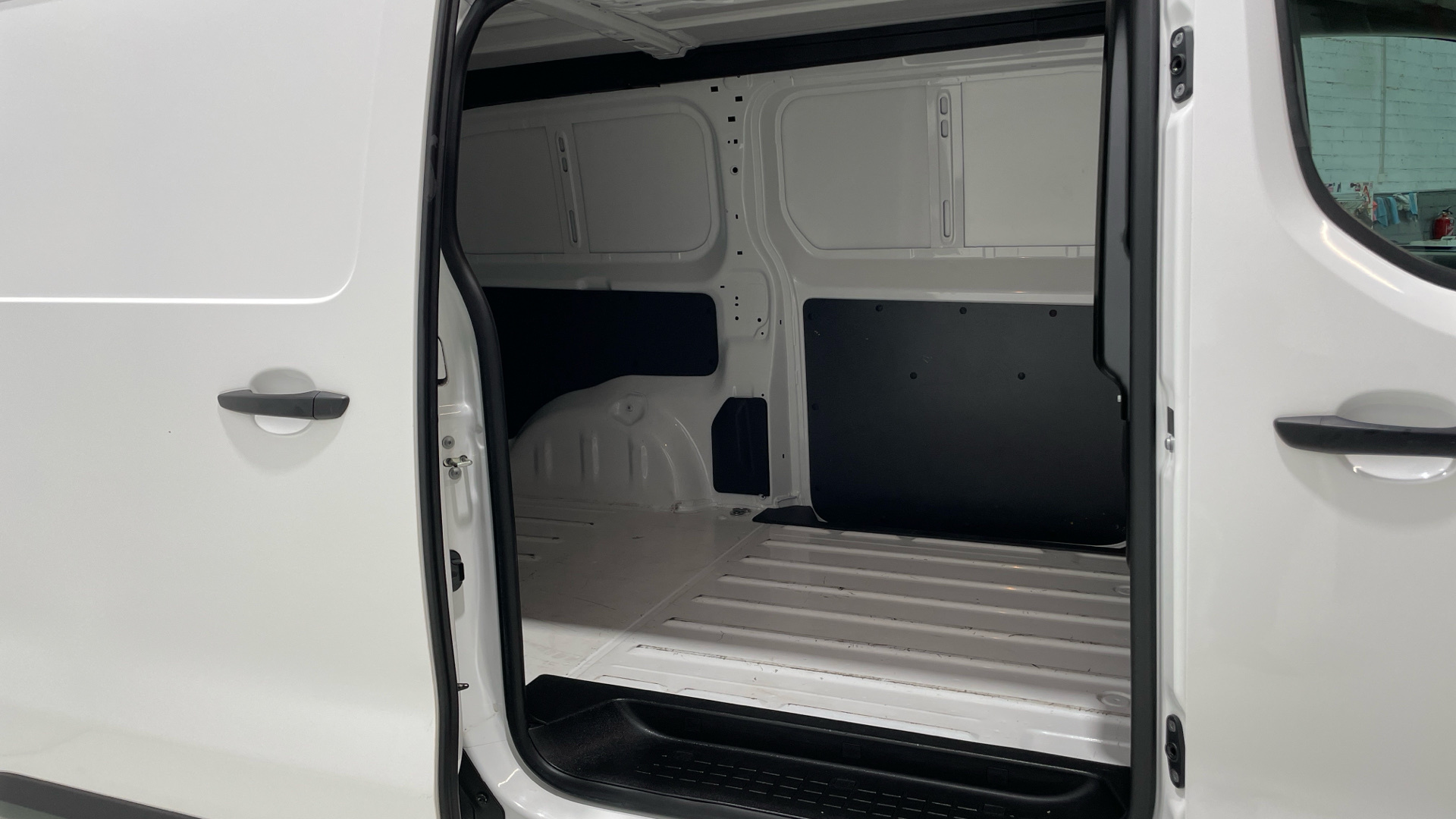 Citroen Jumpy Furgon BlueHDi 100 en Barcelona