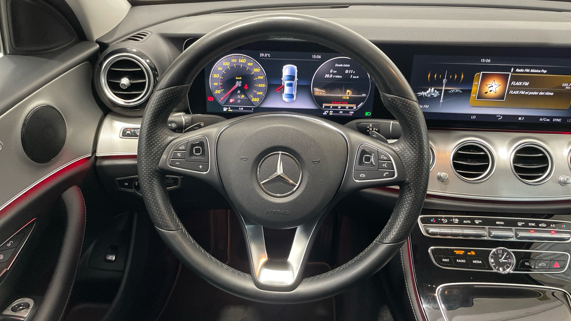 Mercedes-Benz Clase E E 220 d en Barcelona