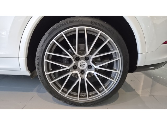 Porsche Cayenne Coupé 250 kW (340 CV)