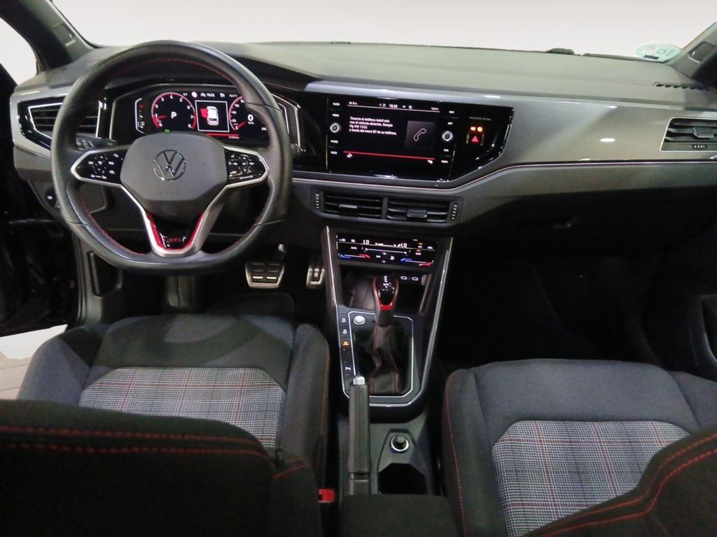Volkswagen Polo — foto 4