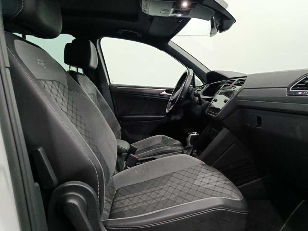 Volkswagen Tiguan — foto 5